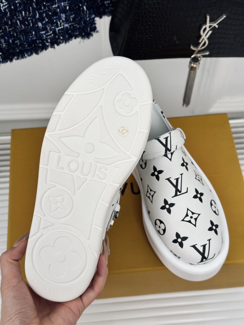 Louis Vuitton Low Shoes